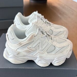 New Balance Kids 9060 Sneakers